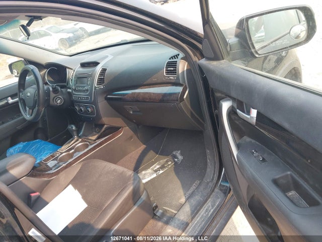 KIA SORENTO LX 2015 5XYKTCA67FG601641 Image 5