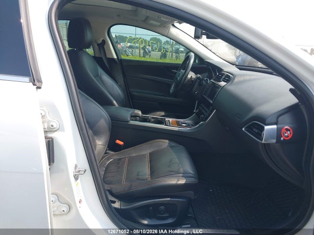 Aukcja sprzedaży 2017 Jaguar Xe 3.0l V6 Sc Prestige, vin: SAJAK4BV4HA962761, numer aukcji: 12671052