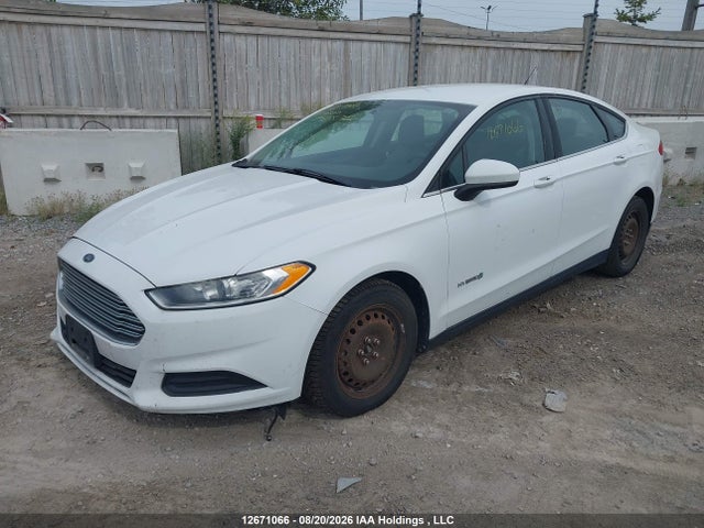 Ford Fusion S Hybrid 2014 3FA6P0UU2ER285722 Image 2