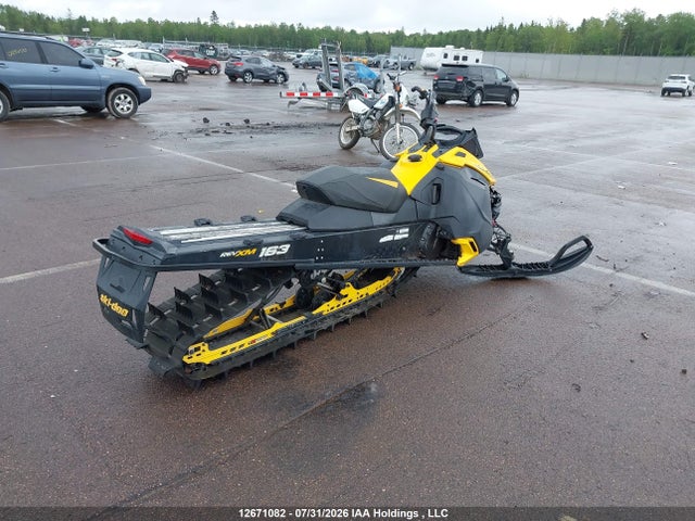 2013 Skidoo  მანქანა იყიდება აუქციონზე, vin: 2BPSTNDA5DV000062, აუქციონის ნომერი: 12671082