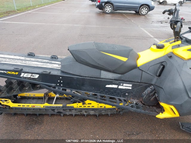2013 Skidoo  მანქანა იყიდება აუქციონზე, vin: 2BPSTNDA5DV000062, აუქციონის ნომერი: 12671082