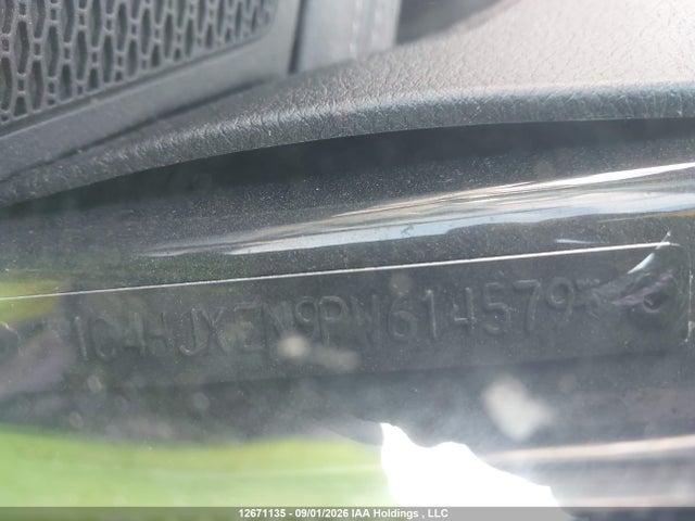 1C4HJXEN9PW614579 Jeep Wrangler Sahara