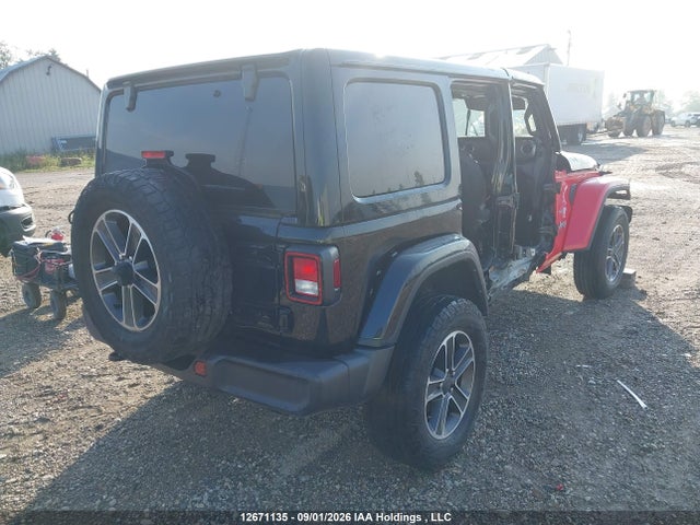 1C4HJXEN9PW614579 Jeep Wrangler Sahara