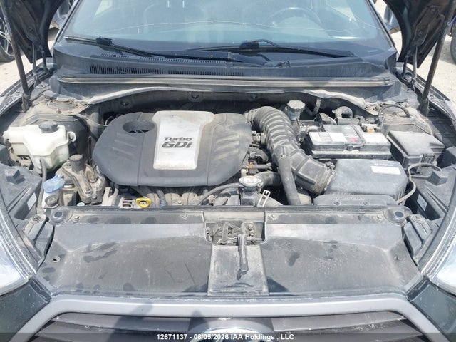 12671137 :رقم المزاد ، KMHTC6AE1HU304715 vin ، 2017 Hyundai Veloster Turbo مزاد بيع