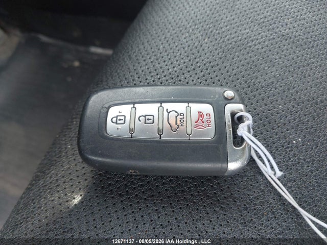 12671137 :رقم المزاد ، KMHTC6AE1HU304715 vin ، 2017 Hyundai Veloster Turbo مزاد بيع
