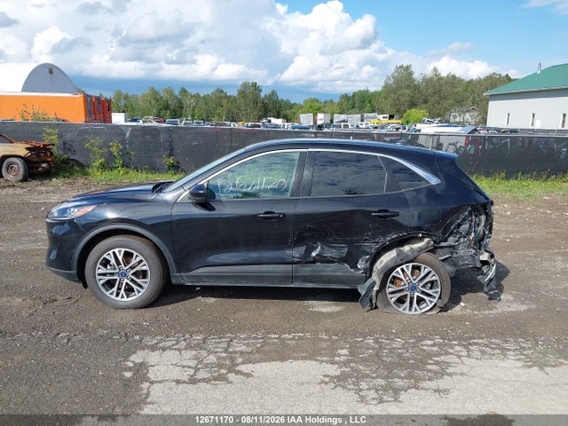 1FMCU9H61NUB20481 Ford ESCAPE SEL
