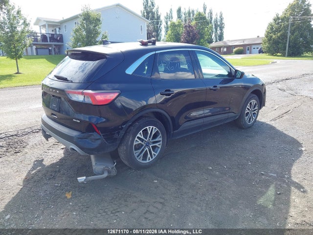 1FMCU9H61NUB20481 Ford ESCAPE SEL