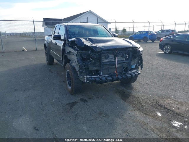 3TYLB5JNXTT111210 Toyota Tacoma 4x4 8a