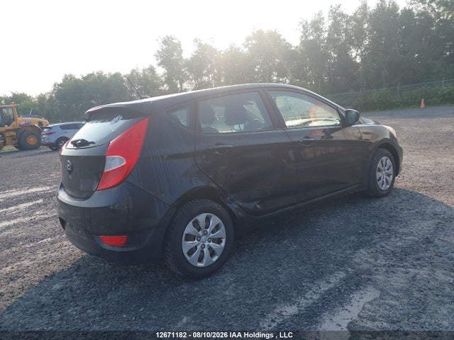 Hyundai ACCENT SE 2017 KMHCT5AEXHU332958 Image 4