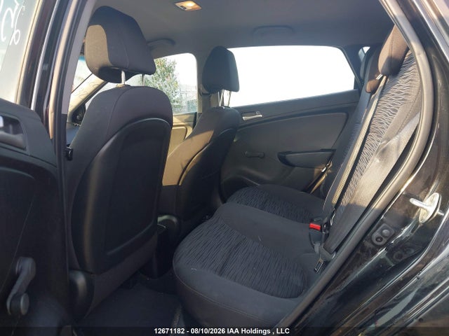 Hyundai ACCENT SE 2017 KMHCT5AEXHU332958 Image 8