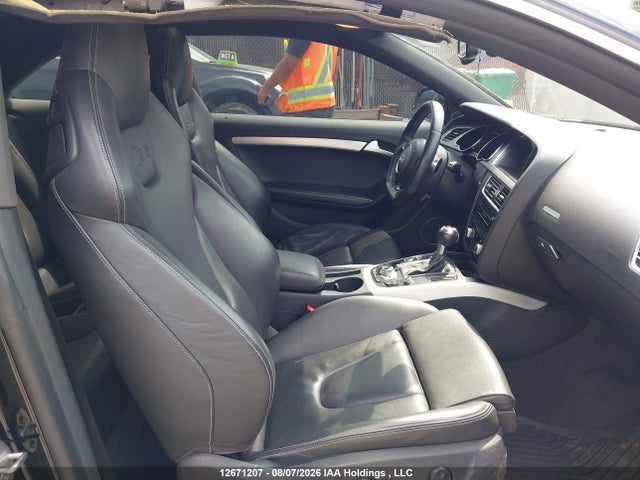12671207 :رقم المزاد ، WAULGBFR5DA001801 vin ، 2013 Audi S5 مزاد بيع