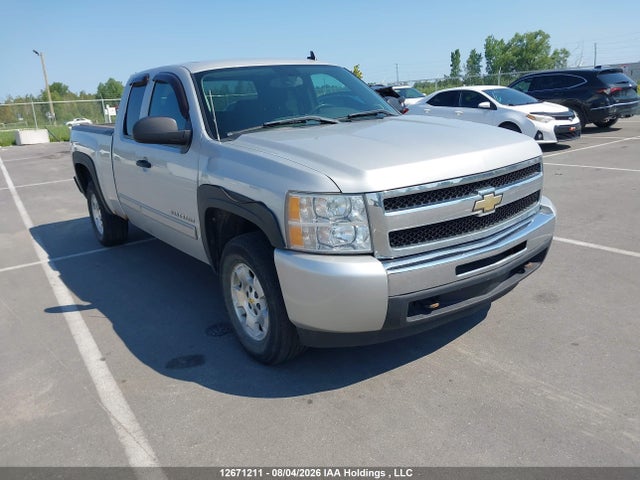 2011 Chevrolet Silverado 1500 მანქანა იყიდება აუქციონზე, vin: 1GCRKSE39BZ422251, აუქციონის ნომერი: 12671211