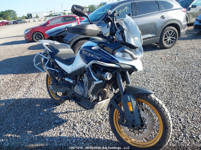 2025 LCEPEYLHXS6008638 zdjęcie główne