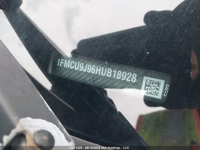 Ford Escape Titanium 2017 1FMCU9J96HUB18928 Image 19