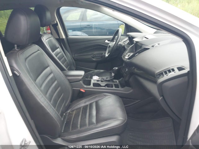 Ford Escape Titanium 2017 1FMCU9J96HUB18928 Image 5