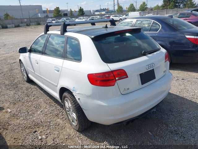 Aukcja sprzedaży 2011 Audi A3 Premium Plus, vin: WAUMFCFM1BA023146, numer aukcji: 12671231
