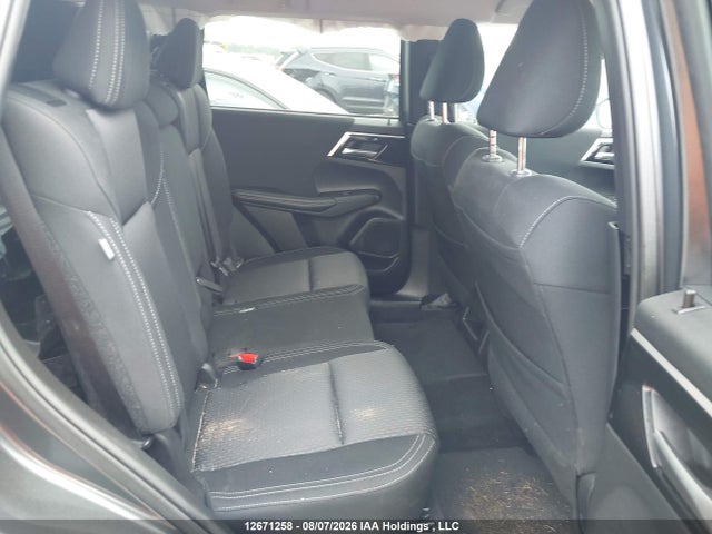 JA4J4UA84RZ635519 Mitsubishi Outlander Es