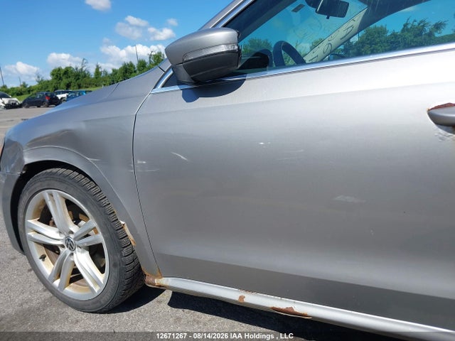 Aukcja sprzedaży 2013 Volkswagen Passat 3.6l Comfortline, vin: 1VWBM7A30DC014769, numer aukcji: 12671267