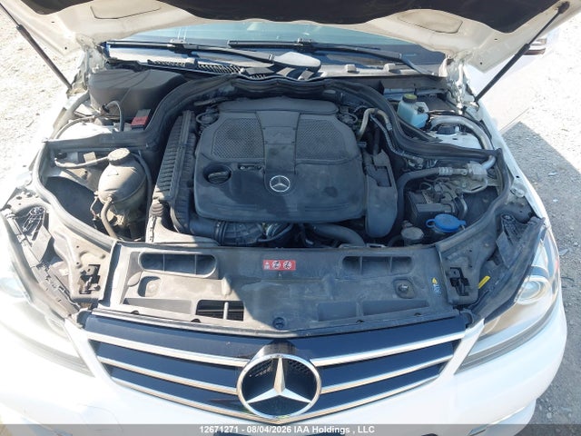 Auction sale of the 2014 Mercedes-benz C 300 4matic, vin: WDDGF8AB1EG253912, lot number: 12671271