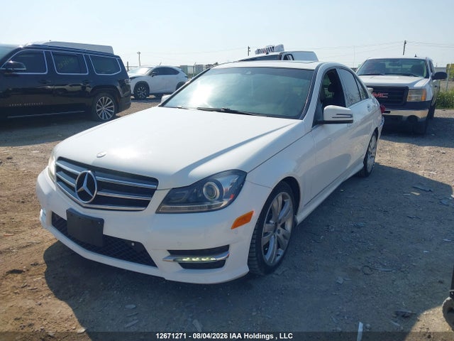 WDDGF8AB1EG253912 Mercedes-Benz C 300 4matic