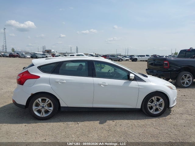Ford FOCUS SE 2014 1FADP3K20EL342055 Image 13