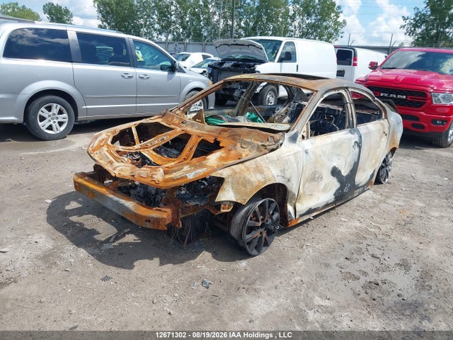 3VWD67AJ3GM283112 Volkswagen Jetta