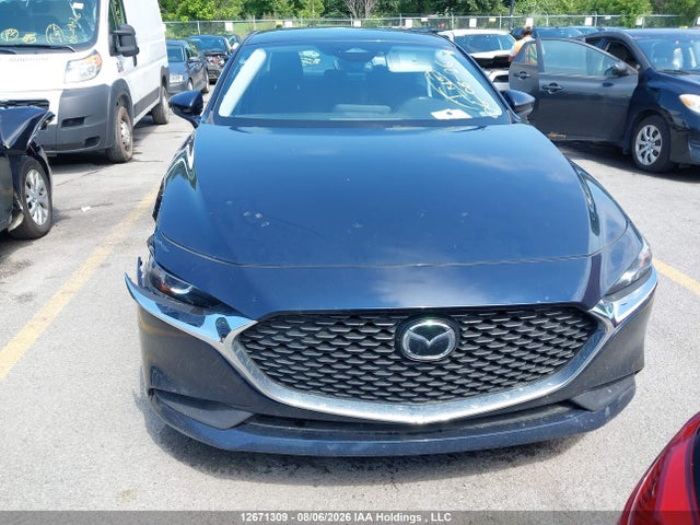 2024 Mazda 3 მანქანა იყიდება აუქციონზე, vin: JM1BPACM6R1701867, აუქციონის ნომერი: 12671309