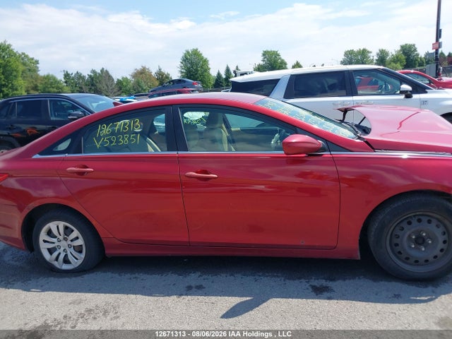 2013 Hyundai Sonata Gl მანქანა იყიდება აუქციონზე, vin: 5NPEB4AC9DH523851, აუქციონის ნომერი: 12671313