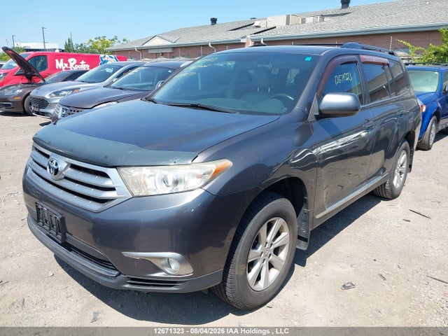 12671323 :رقم المزاد ، 5TDBK3EH5BS044577 vin ، 2011 Toyota Highlander Se مزاد بيع