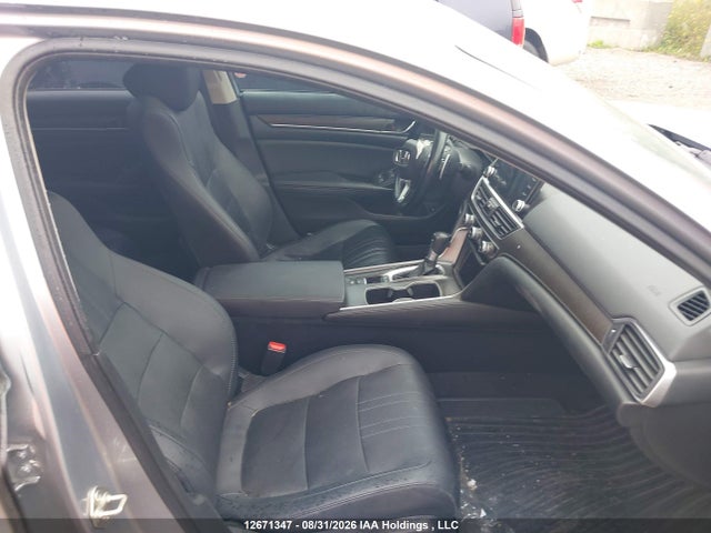 1HGCV1F9XKA807473 Honda Accord Touring 1.5t