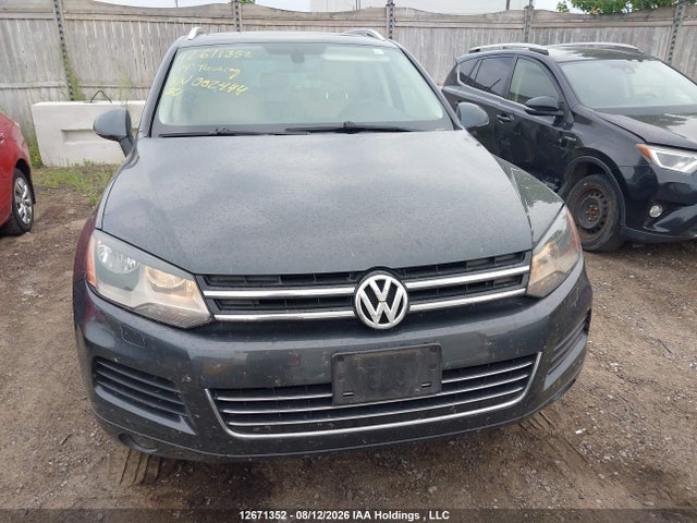 Aukcja sprzedaży 2014 Volkswagen Touareg, vin: WVGEF9BP2ED002444, numer aukcji: 12671352