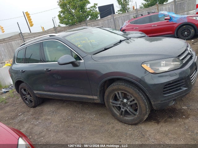 Aukcja sprzedaży 2014 Volkswagen Touareg, vin: WVGEF9BP2ED002444, numer aukcji: 12671352