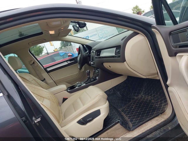Aukcja sprzedaży 2014 Volkswagen Touareg, vin: WVGEF9BP2ED002444, numer aukcji: 12671352