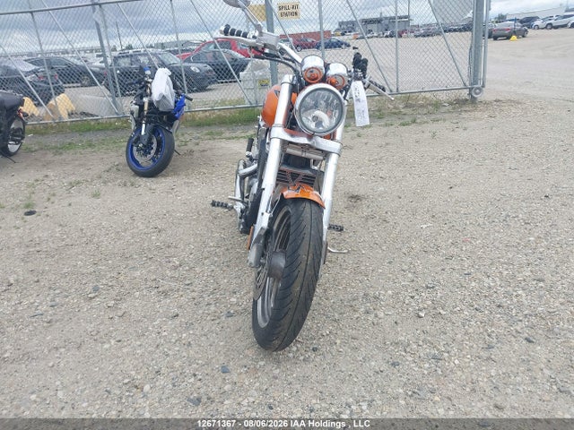 2006 Victory Motorcycles Hammer მანქანა იყიდება აუქციონზე, vin: 5VPHB26C063004519, აუქციონის ნომერი: 12671367