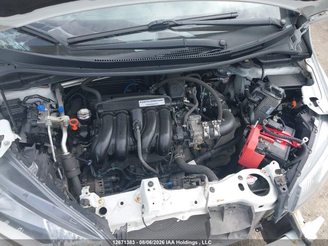 Honda Fit 2015 3HGGK5G83FM108329 Image 10