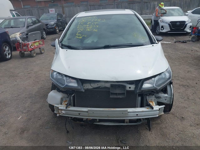 Honda Fit 2015 3HGGK5G83FM108329 Image 12