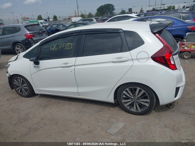Honda Fit 2015 3HGGK5G83FM108329 Image 14