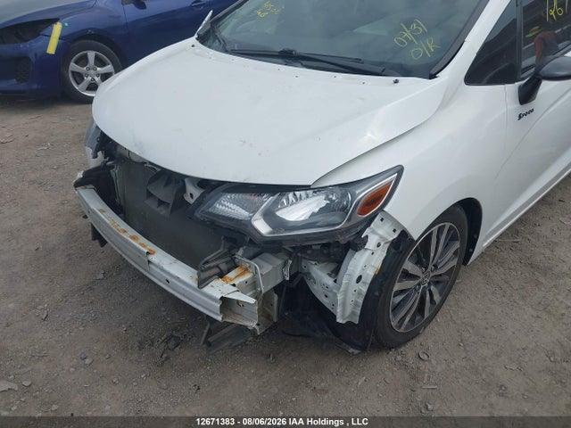 Honda Fit 2015 3HGGK5G83FM108329 Image 19