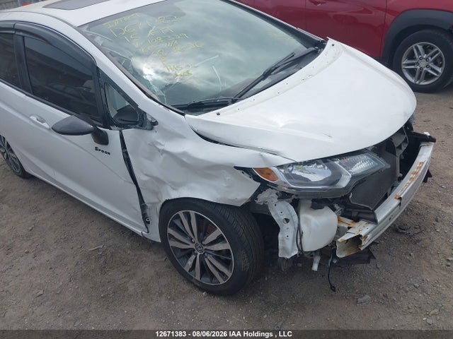 Honda Fit 2015 3HGGK5G83FM108329 Image 6