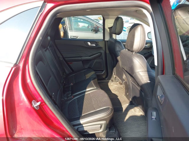 Продажа на аукционе авто 2022 Ford Escape Titanium Hybrid, vin: 1FMCU9DZ5NUA49351, номер лота: 12671388