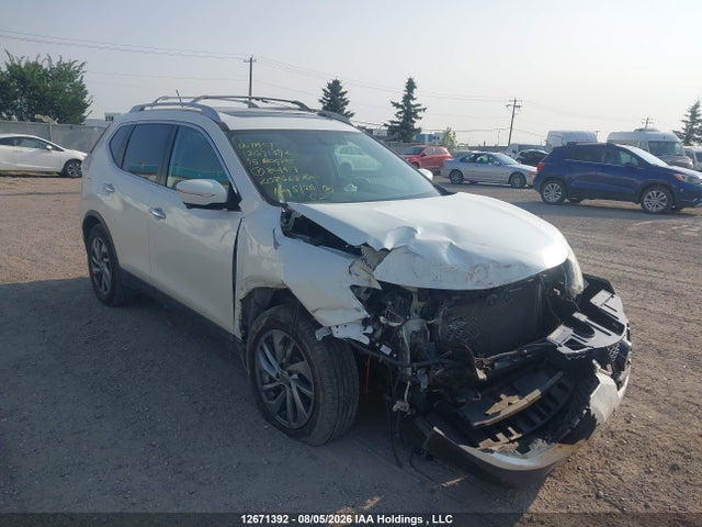 2015 Nissan Rogue S/sl/sv მანქანა იყიდება აუქციონზე, vin: 5N1AT2MV0FC804413, აუქციონის ნომერი: 12671392