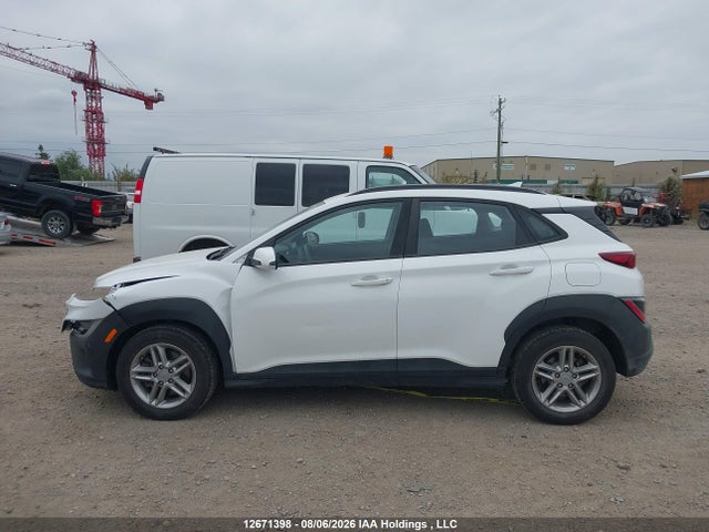 KM8K1CABXNU815535 Hyundai Kona Se