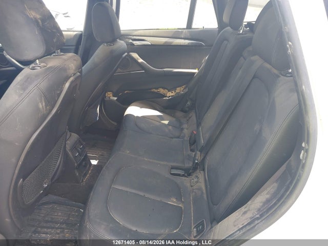 WBXHT3C37J5L28573 BMW X1 Xdrive28i