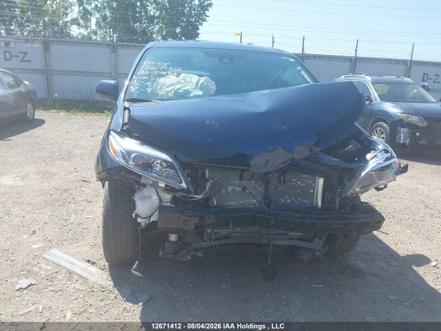 12671412 :رقم المزاد ، 5TDYZ3DC8LS073911 vin ، 2020 Toyota Sienna Xle V6 مزاد بيع