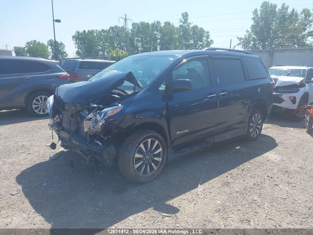 12671412 :رقم المزاد ، 5TDYZ3DC8LS073911 vin ، 2020 Toyota Sienna Xle V6 مزاد بيع