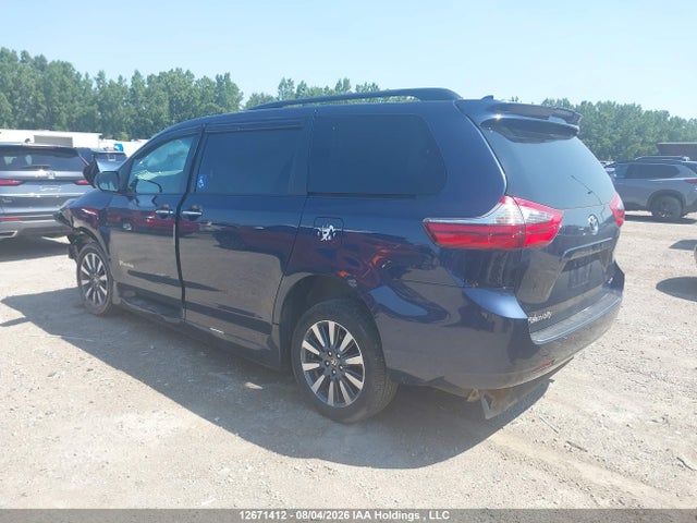 12671412 :رقم المزاد ، 5TDYZ3DC8LS073911 vin ، 2020 Toyota Sienna Xle V6 مزاد بيع