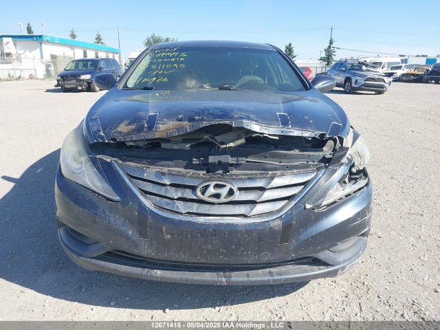 2012 Hyundai Sonata Gls მანქანა იყიდება აუქციონზე, vin: 5NPEB4AC3CH311090, აუქციონის ნომერი: 12671415