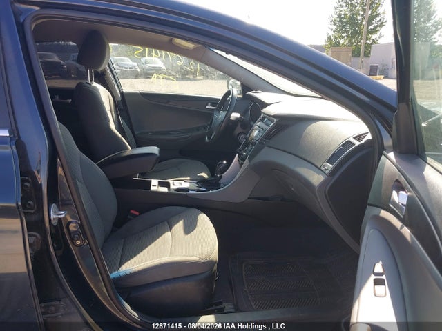 2012 Hyundai Sonata Gls მანქანა იყიდება აუქციონზე, vin: 5NPEB4AC3CH311090, აუქციონის ნომერი: 12671415