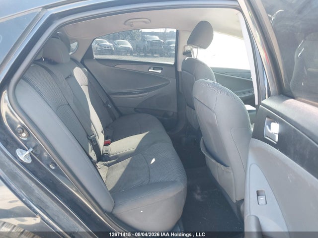 2012 Hyundai Sonata Gls მანქანა იყიდება აუქციონზე, vin: 5NPEB4AC3CH311090, აუქციონის ნომერი: 12671415