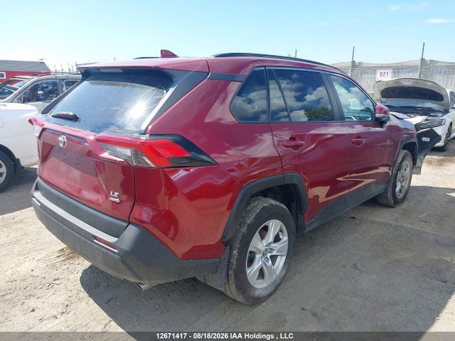 2T3B1RFV9LW102622 Toyota RAV4 LE